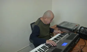 Необычный ансамбль набирает популярность в Караганде