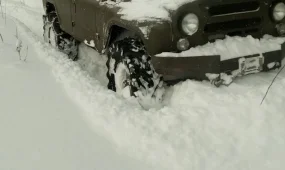 Нашли только авто: охотника четвертые сутки ищут в Атырауской области