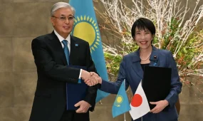 14 үкіметаралық және ведомствоаралық құжатқа қол қойды.