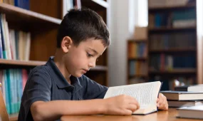 12-летний шымкентский школьник прочитал 650 книг за 7 лет