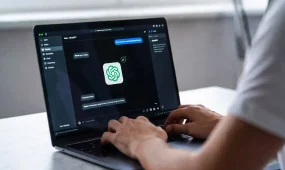 ChatGPT ужесточил правила безопасности для подростков