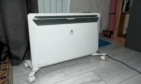 «Устали жить в таких условиях»: жители благоустроек замерзают в собственных квартирах в СКО