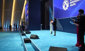 Биыл 1300-ге жуық жұмысшы маман мемлекеттік марапатқа ие болды – Е.Қарин