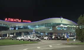 «Жолаушы рейсте қайтыс болды». Мюнхеннен Бейжіңге бағыт алған ұшақ Алматыға шұғыл түрде қонуға мәжбүр болған