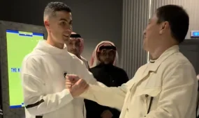 Геннадий Головкин встретился с Криштиану Роналду и пообещал выйти на ринг