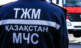 ТЖМ қызметкерлері ер адамды қар құрсауынан құтқарды