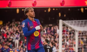 Ямаль обошёл Мбаппе и стал лучшим нападающим 2025 года