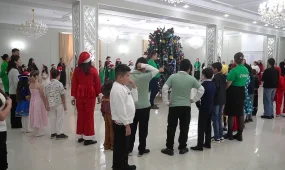 "AMANAT" партиясы оралдық өрендерге жаңа жылдық кеш ұйымдастырды