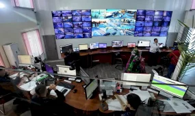 Безопасный Новый год: тысячи полицейских, спасателей и медиков будут работать в новогоднюю ночь по всей стране