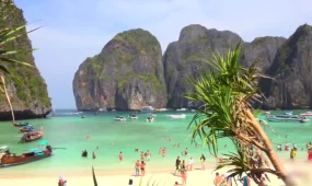 "Миллиарды тенге ежегодно": казахстанцы стали больше тратить на отдых внутри страны и за рубежом