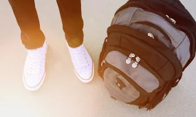 Школьный рюкзак без вреда для спины: советы эксперта родителям