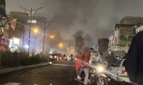 35 человек и 1200 арестованы в протестах в Иране, - СМИ