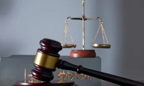 Суд отказал дочери в признании недействительным завещания в пользу внучки