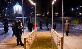 Крещенские купания: где и когда в Астане можно окунуться в прорубь