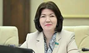 Министр мектеп директорларын 2+2 жүйесімен тағайындауды ұсынды