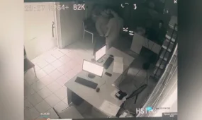 Оралда медицина қызметкерін ұрған тұрғын қамауға алынды