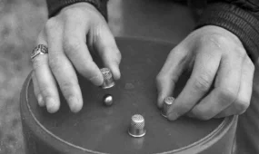 Мошенники возвращают “старые” схемы 90-х в новом формате в Казахстане