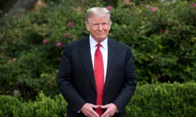 Трамп пригрозил пошлинами странам, не поддерживающим претензии США на Гренландию