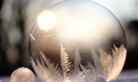 В ближайшие трое суток Казахстан накроют снег и сильные морозы