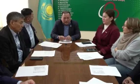 Оралда өрттен зардап шеккен отбасыға «AMANAT» партиясы көмек көрсетті