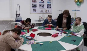 Алматыда әлеуметтік бейімдеуге арналған алғашқы тігін және тоқыма шеберханасы ашылды