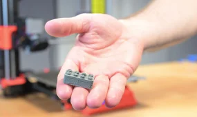 На Луне хотят строить поселения из «метеоритных» кубиков LEGO