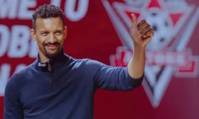 Звезда европейского футбола в Казахстане: Нани стал игроком ФК «Актобе»