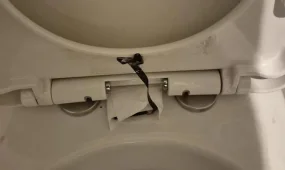 Скрытую веб-камеру нашли в туалете ресторана в Великобритании