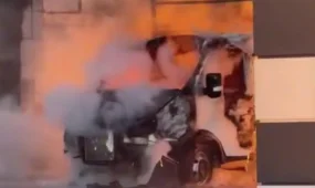 Автомобиль загорелся на АГЗС и перекинулся на газовую колонку в Актобе