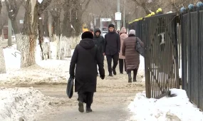 Больше ста актюбинцев пострадали из-за гололёда