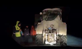 Опасная техника в нетрезвых руках: пьяного тракториста остановили на трассе в области Абай