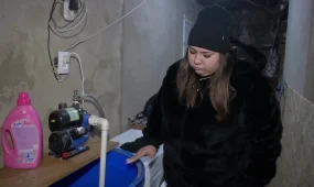 Қарағанды қаласында бірнеше үй тұрғындары жылдар бойы суды тасып ішіп келеді