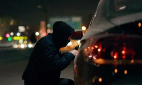 Карагандинец угнал машину, потому что «не было денег на такси»