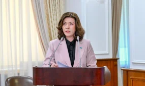 Директор мектепті неше жыл басқаруы керек: министр халықтан кеңес сұрады