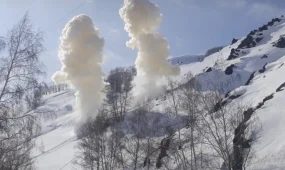 МЧС призывает воздержаться от выхода в горы из-за лавиноопасной обстановки