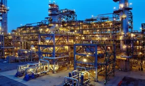 Теңіз кен орнындағы өрттен кейін мұнай өндіру қайта басталды