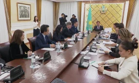 Қазақстан Халық Кеңесінің тұрақты комитеттерінің төрағалары мен құрамы бекітілді