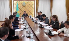 Халық Кеңесі утвердил составы трех постоянных комитетов