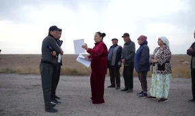 Жамбылда жұрт жеті айдан бері өз жеріне жете алмай жүр