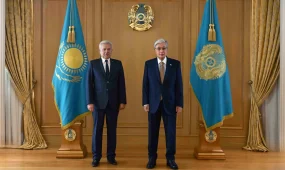 Мемлекет басшысы «Лукойл» компаниясының негізін қалаушы Вагит Алекперовті қабылдады
