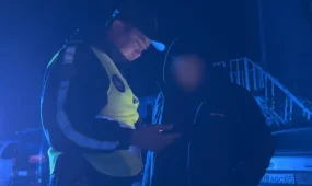Камераға әдепсіз қимыл көрсеткен жүргізуші жауапқа тартылды