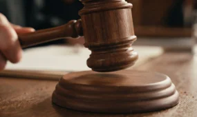 Звезду реалити-шоу оставили под стражей по делу о домашнем насилии
