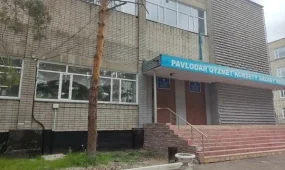 Павлодарда колледж студенті үшінші қабаттан секіріп кетті