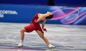 Мәнерлеп сырғанаушы Софья Самоделкина қола жүлде еншіледі