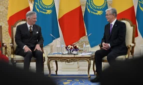 Президент Казахстана провел переговоры с Королем и Королевой бельгийцев в узком составе