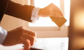Ақмола тұрғынын 5 млн теңге береміз деп алдап, несие рәсімдеткен