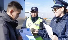 5 жыл бойы жол ережесін бұзбаған жүргізушілер марапатталды