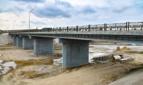 142 көпір апатты жағдайда тұр - депутат