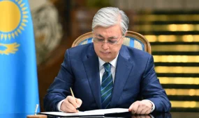 Республика күні қарсаңында 129 еңбек ардагері, өнеркәсіп, көлік және басқа да салалардың 473 жұмысшысы мемлекеттік наградаларға ие болды