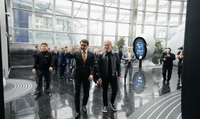 NVIDIA негізін қалаушы әрі бас директоры алғаш рет Астанада: Дженсен Хуанг Қазақстанның жасанды интеллект экосистемасымен танысты